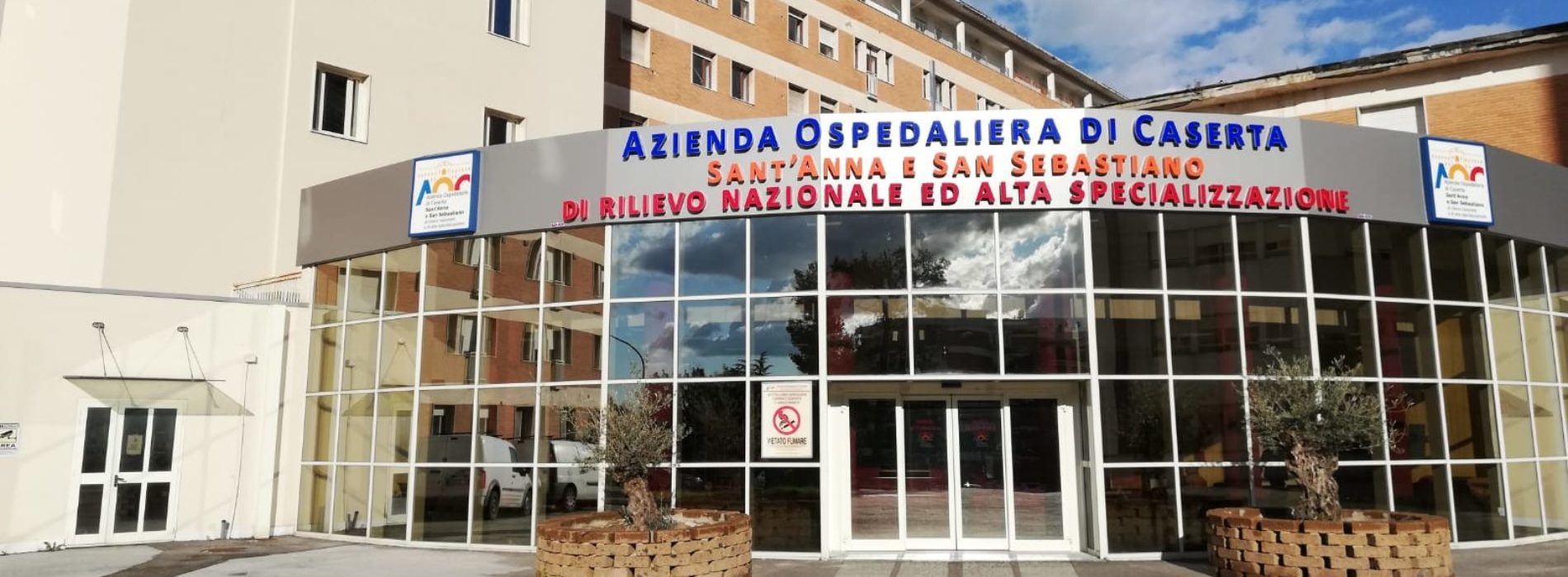Ospedale Caserta, tecnica percutanea d’urgenza su aneurisma