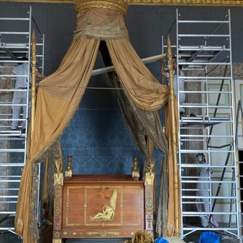 Reggia, restauro dei letti di Gioacchino Murat e Francesco II