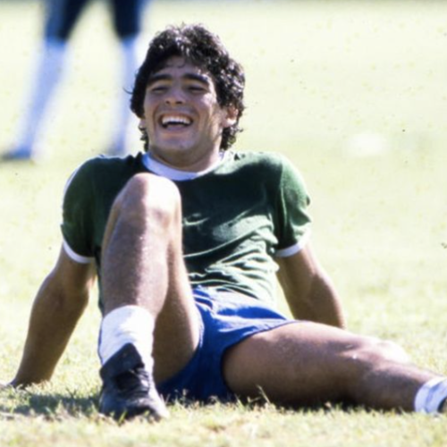 Il genio di Maradona, PulciNellaMente e Studi Atellani online