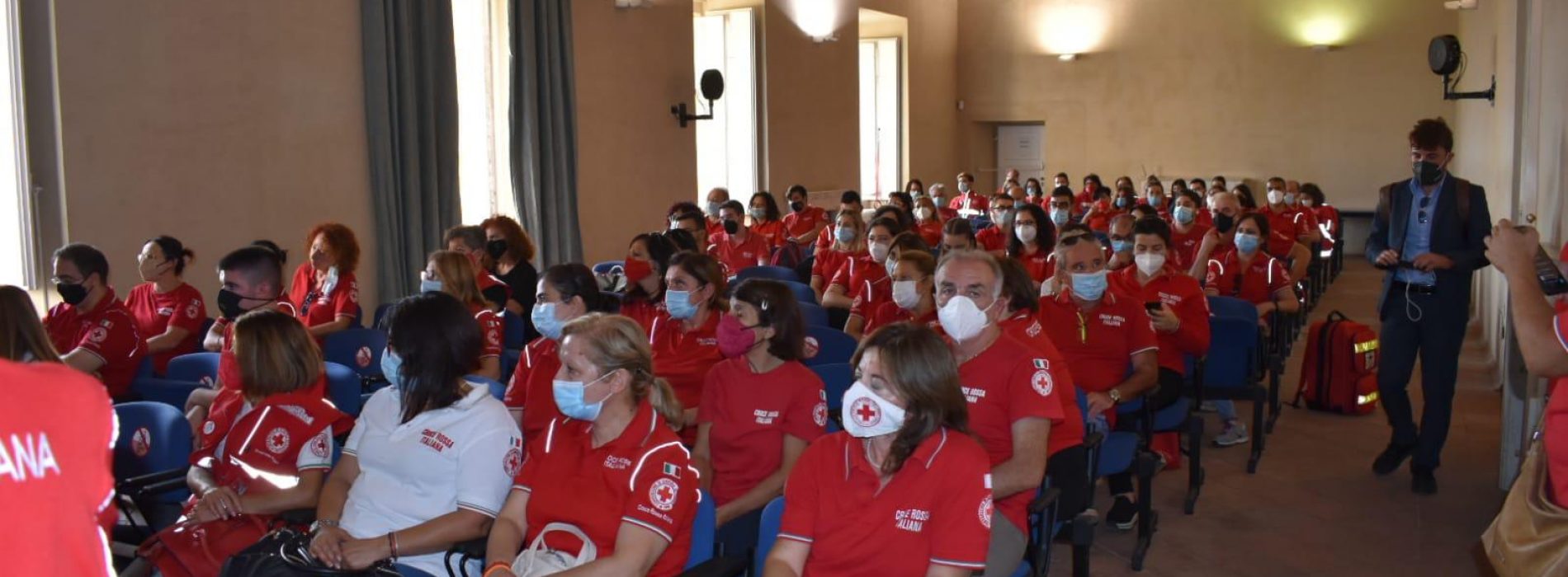 Croce Rossa, due i defibrillatori consegnati al sindaco Marino
