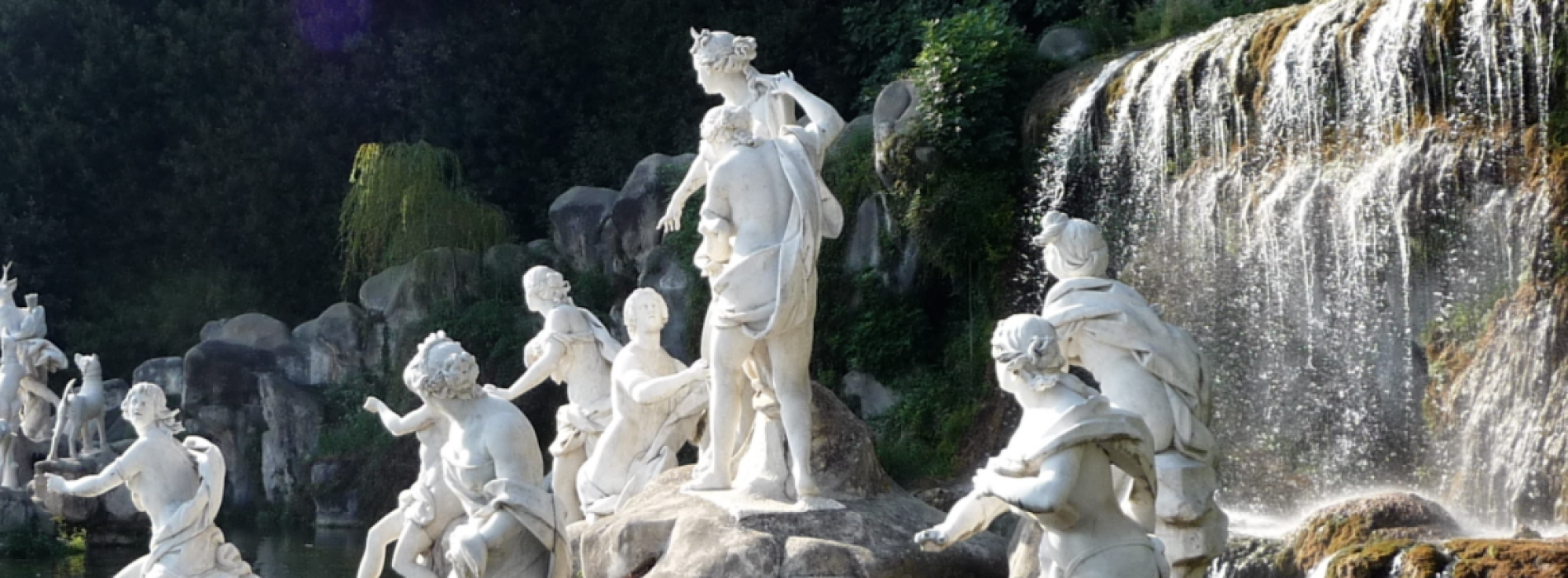 Reggia. “Musica & Mito” nelle sculture del Parco Reale