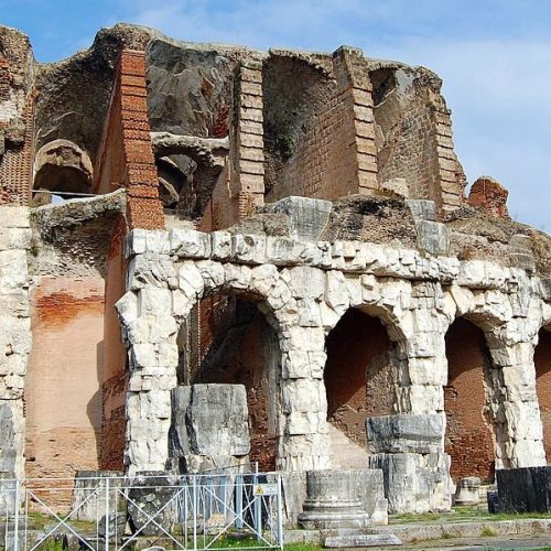 Incontri di Archeologia, al Mann gli Anfiteatri della Campania
