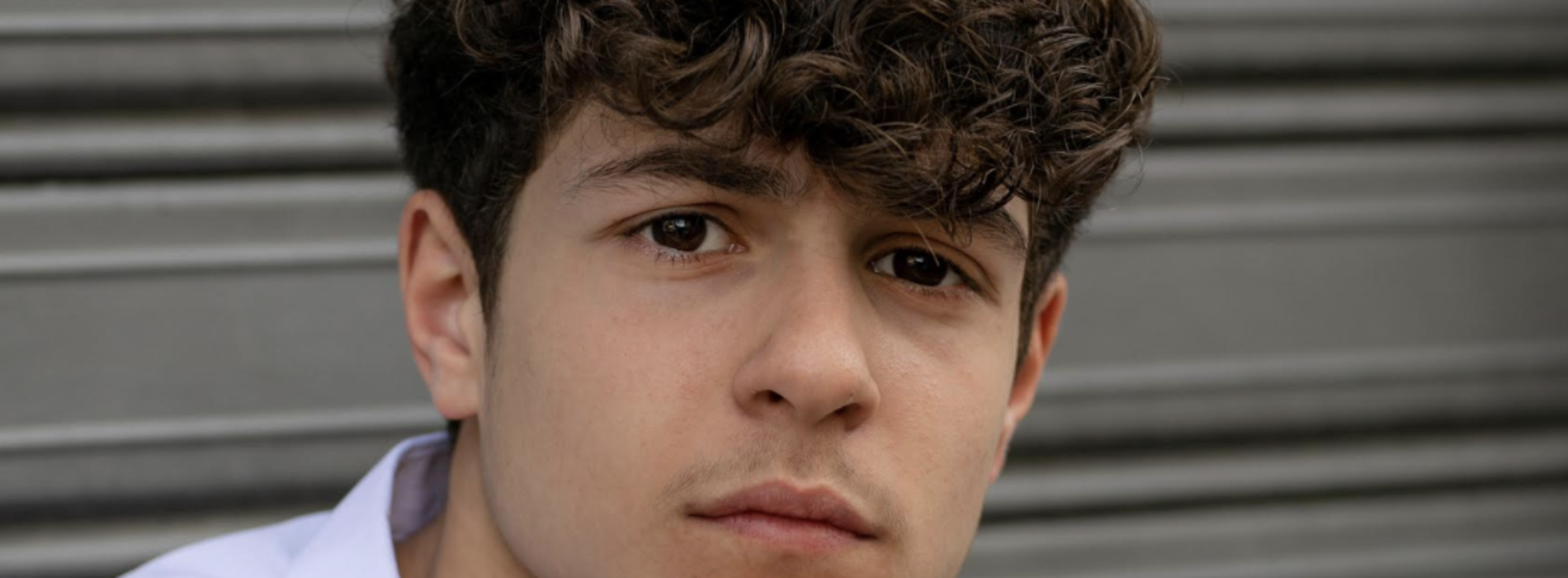 Giuseppe Pirozzi, il giovane attore nel cast di “Mare Fuori”